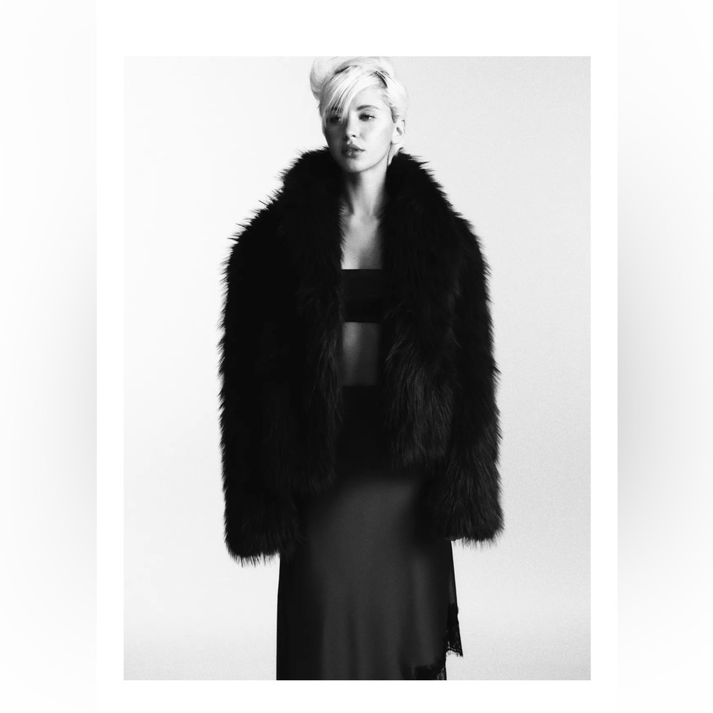 Zara Women's Dark Brown Short Fur Jacket - Picture 6 of 12